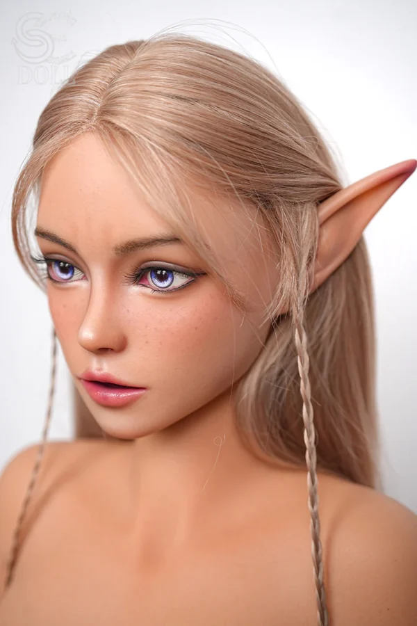 SES099-factoryphoto-05 Lita.C 161 cm Premium Silikon Gerçekçi Yetişkin Mankeni – SEDOLL, Doğal Vücut Tasarımı